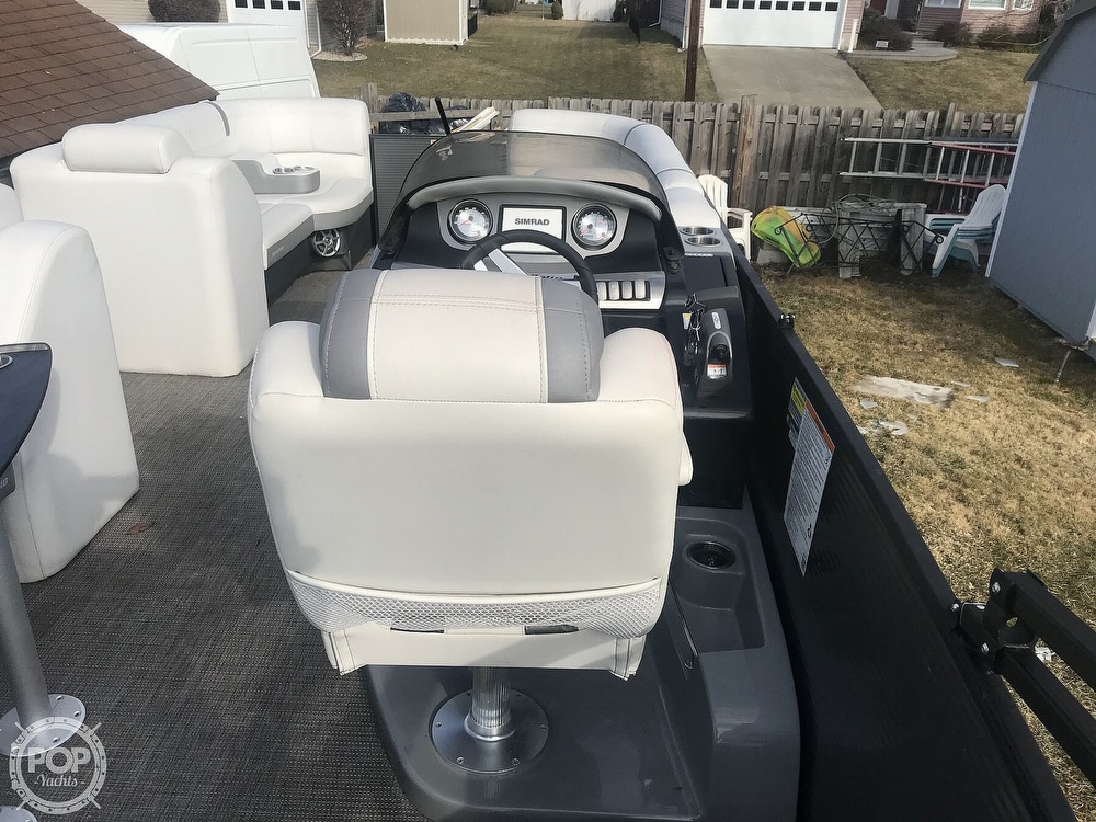 Inactive Godfrey Pontoon Aqua Patio 259 Elite Boat in Elmira, NY