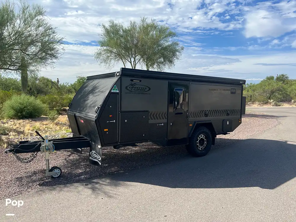 2021 Lifestyle Campers Reconn R2 Elite for Sale in Tucson, Arizona | Pop  Sells